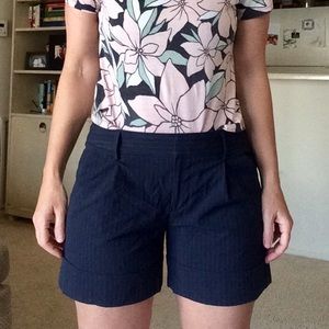 Classy Gap Shorts
